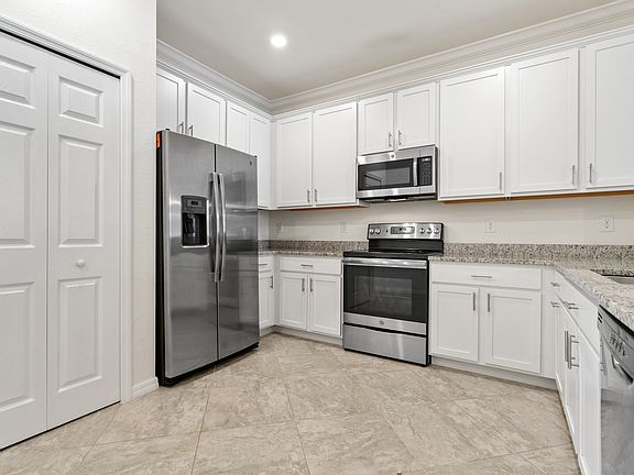 5th image of 4160 Bisque Ln