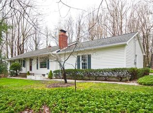 13546 Auburn Rd, Newbury, OH 44065