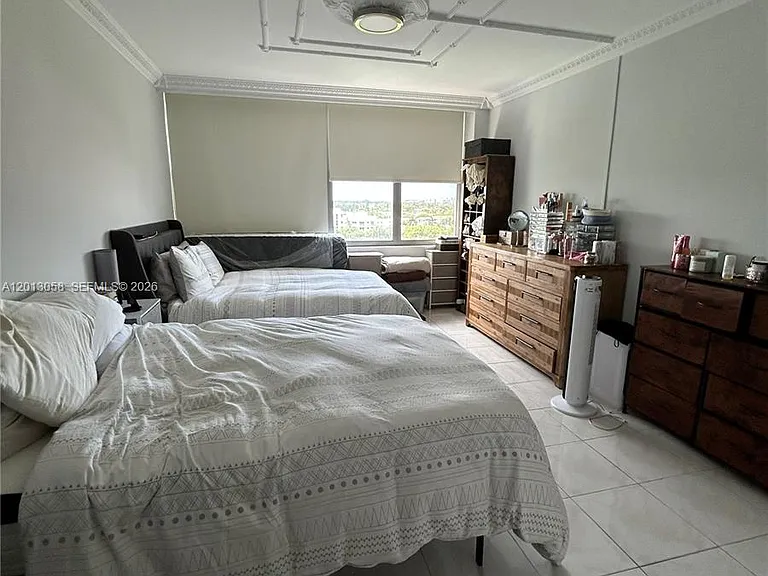 7441 Wayne Ave #7J — Photo 12