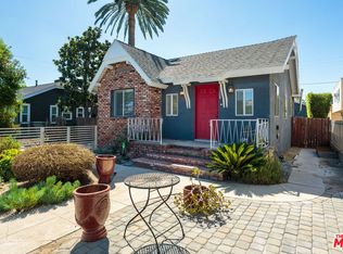 11208 Califa St, North Hollywood, CA 91601