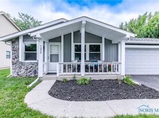 7256 Winding Brook Rd, Perrysburg, OH 43551