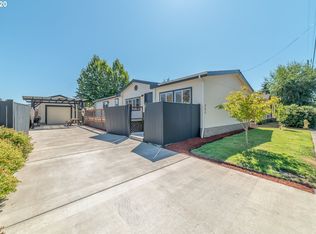 285 S 52nd Pl, Springfield, OR 97478