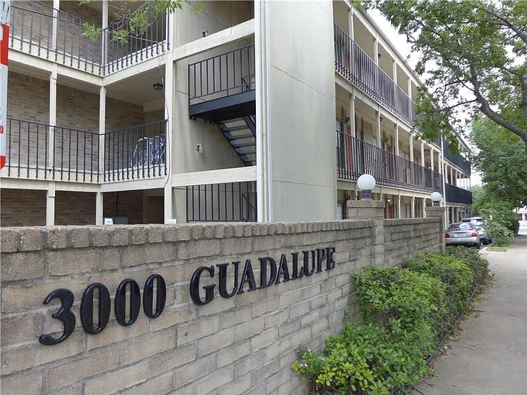 3000 Guadalupe St #313 — Photo 1