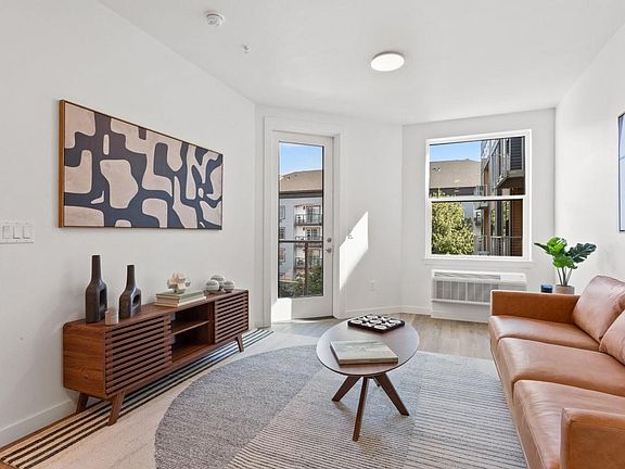 3rd image of 1245 N Anchor Way #213