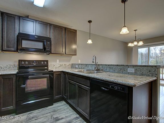 3rd image of 4700 S Mainsail Ave #2