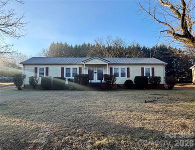 605 6th St SW, Conover, NC, 28613
