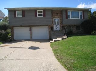 479 West Ct, Colona, IL 61241