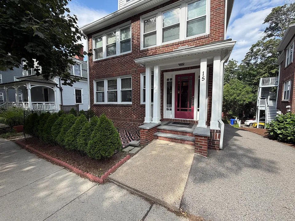 15 Atherton Rd #1