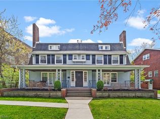 2434 Overlook Rd, Cleveland Heights, OH 44106