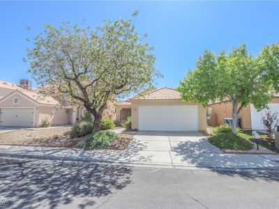 1349 Goldenglow Rd, Las Vegas, NV, 89108