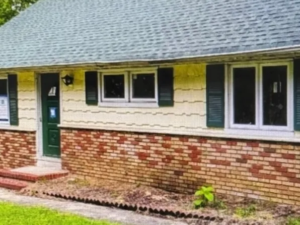 1 Lake Shore Dr, Roxbury Twp., NJ 07857