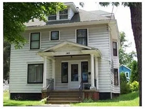 145 Wright St photo 1