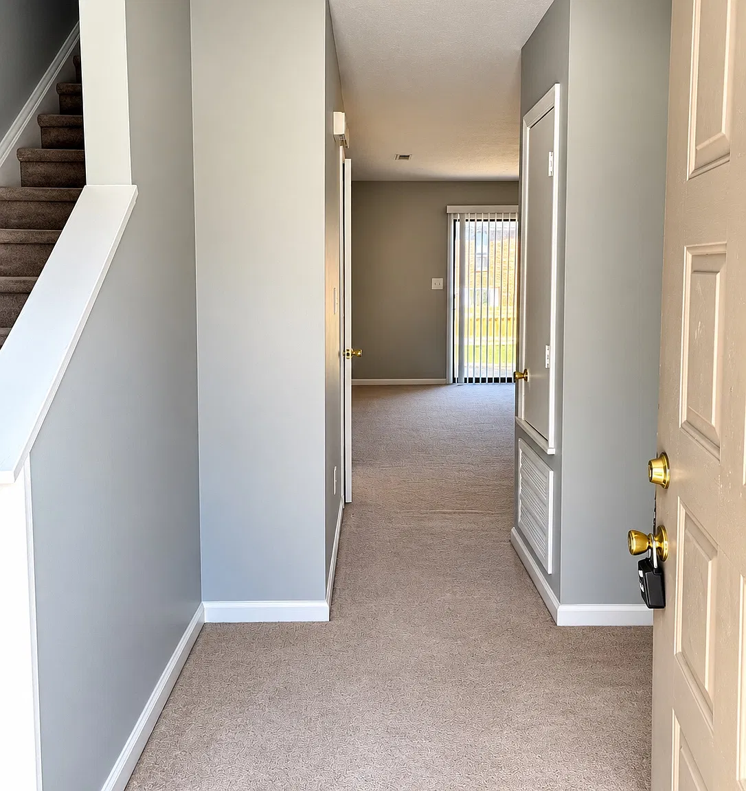 2 bed, 1192 sqft, $1,100 — Photo 1