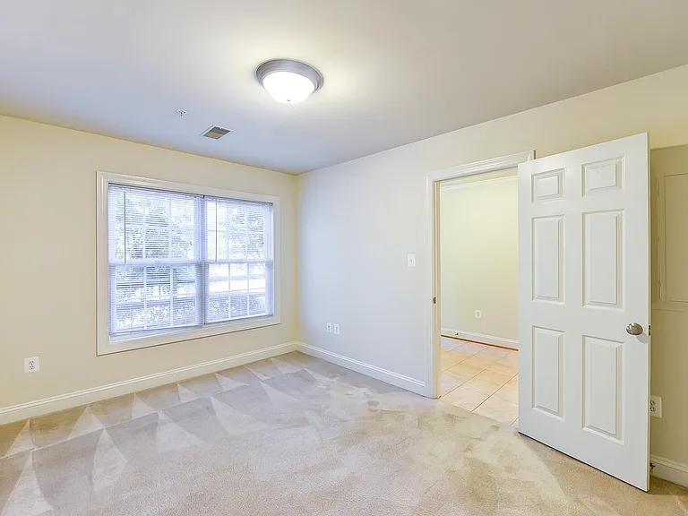 4638 Wilson Blvd — Photo 9