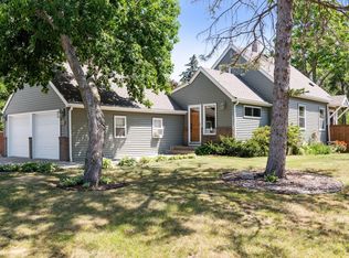 630 Mission Rd W, Minneapolis, MN 55420