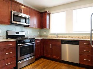 95 Neponset Ave #2N, Roslindale, MA 02131