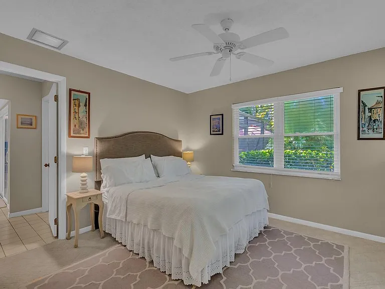 1045 Clipper Rd — Photo 17
