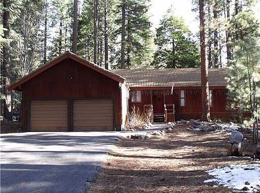 1st image of 864 Donna Dr
