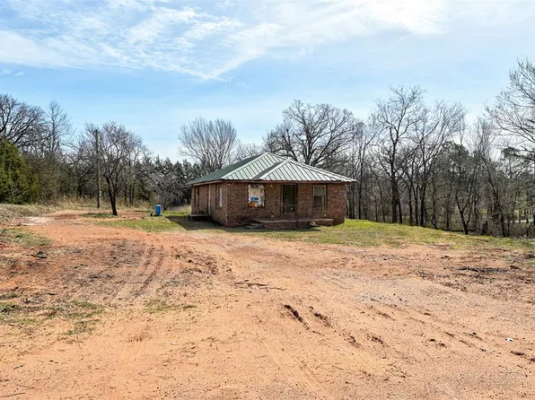 101956 S 3303rd Rd, Harrah, OK 73045