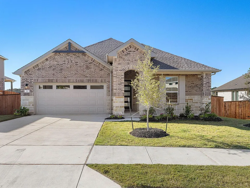 212 Mystic Canyon Ln
