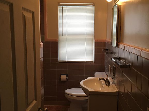 5th image of 2718 Diane Ln