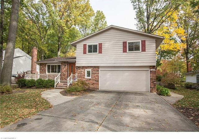 1st image of 605 Welshire Dr