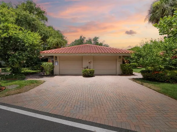 4820 Kestral Park Cir #18, Sarasota, FL 34231