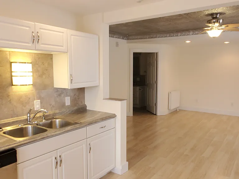132 Furnace St — Photo 11