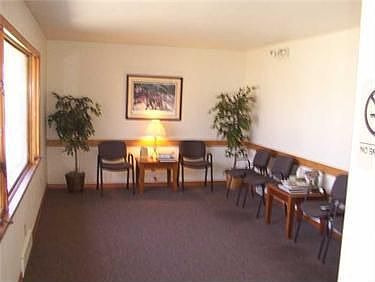 3rd image of 1415 W 38th St