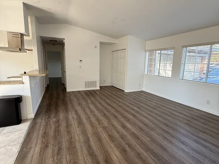 145 S 2nd Ave #1 — Photo 10