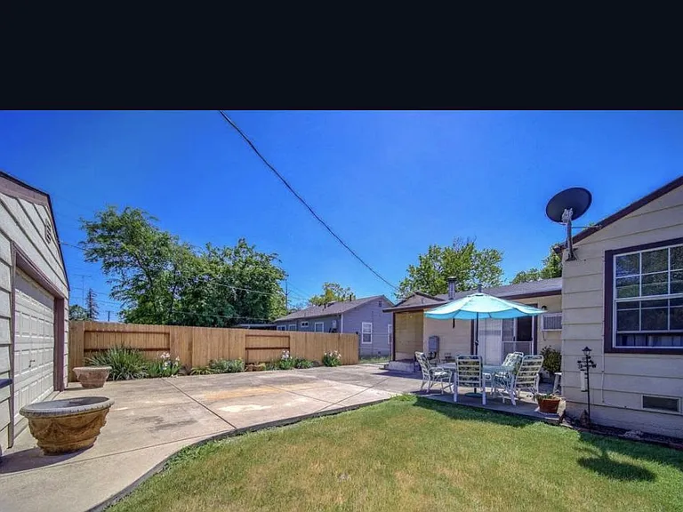 2125 Juliesse Ave — Photo 10