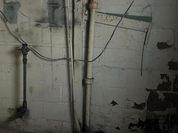 milwaukee-wisconsin-2069931077 picture