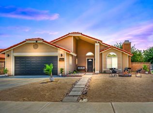 1550 E Newgrove St, Lancaster, CA 93535