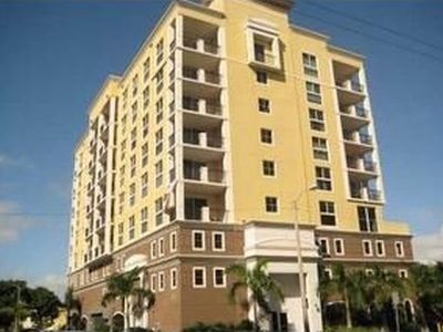 2650 SW 37th Ave APT 406, Miami, FL, 33134
