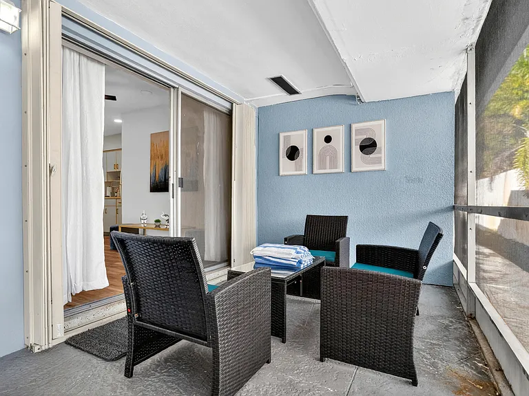 1761 NE 55th St #1 — Photo 36