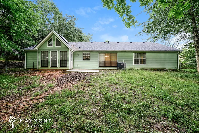 945 Sideline Ct — Photo 14