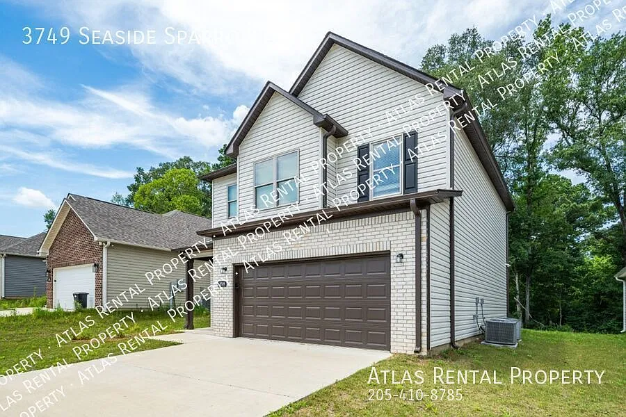 Move-In Special! Half off your first month's rent when you move in. Act fast! — Photo 2