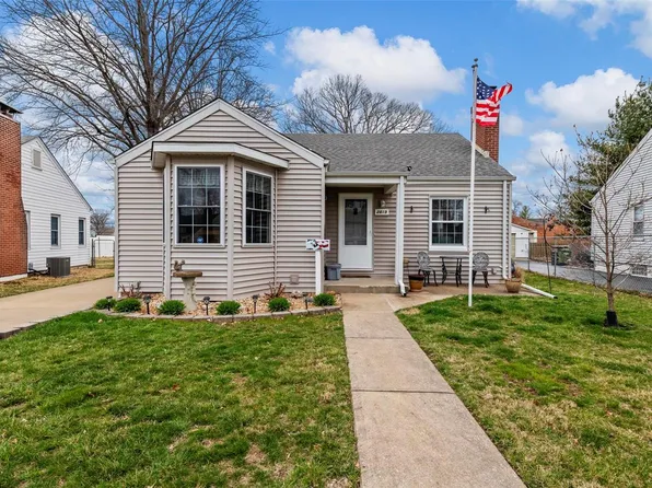 2819 Lawndell Dr, Saint Louis, MO 63144