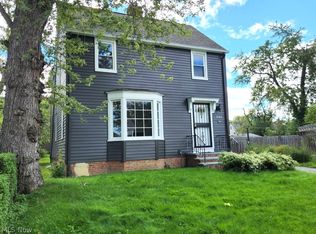 3582 Silsby Rd, University Heights, OH 44118