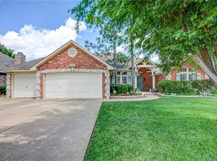 12000 Asbury Dr, Oklahoma City, OK 73162