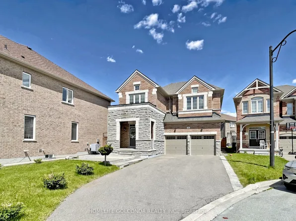 31 Bolsby Ct, Aurora, ON L4G 1B7