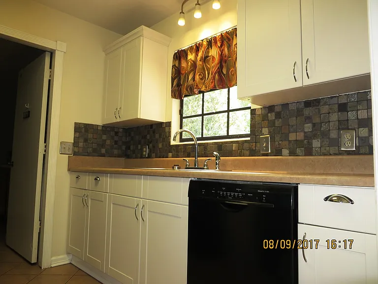 7782 Talley Ann Dr — Photo 8