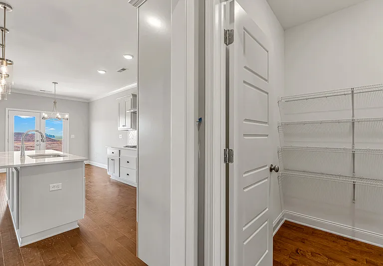 24 Ginsberg Rd — Photo 8