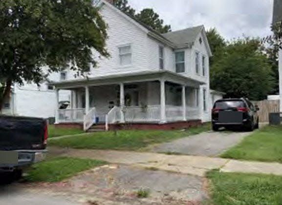 1st image of 121 Linden Ave