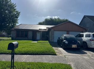 11326 Bethnal Green Dr, Houston, TX 77066