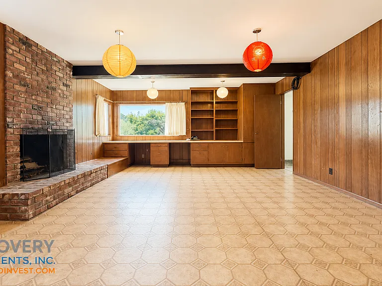 202 Kenyon Ave — Photo 56