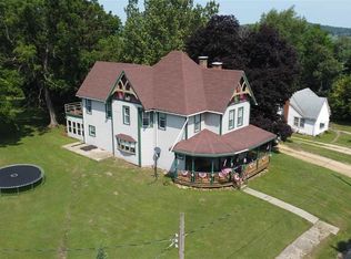 407 Highland Ave, Hanover, IL 61041