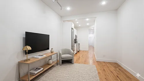 350 Lenox Ave #4N Photo 1