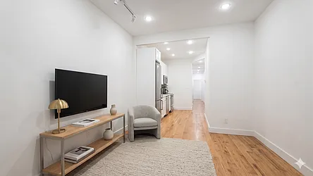 350 Lenox Avenue, #4N