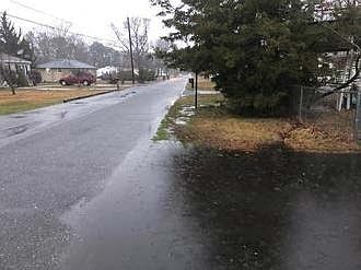 Exterior Neighborhood (street photo)